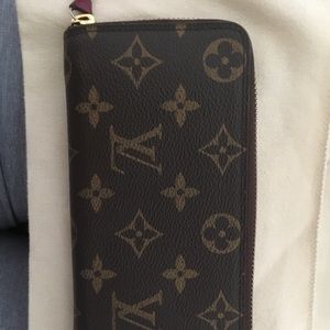 ✨SOLD✨AUTHENTIC LOUIS VUITTON CLEMENCE WALLET